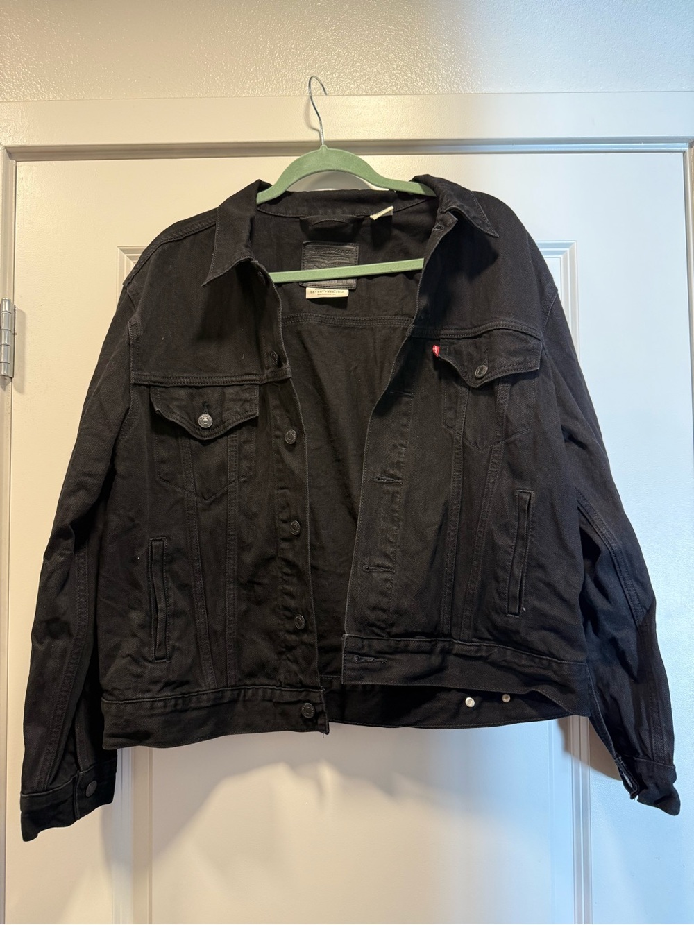 Levi’s Black Denim Trucker Jacket - Women